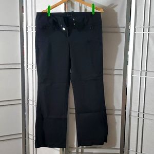 The Limited Drew Fit black slacks 🖤